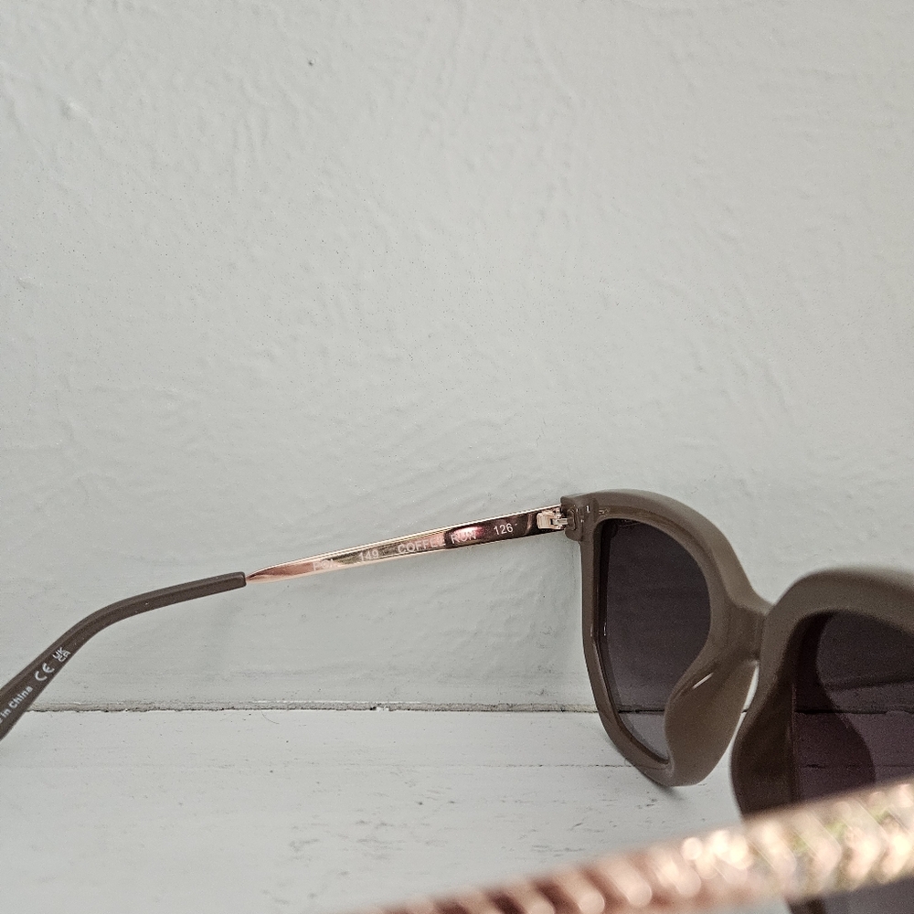 NWOT Quay Coffee Run Sunglasses - Picture 7 of 8